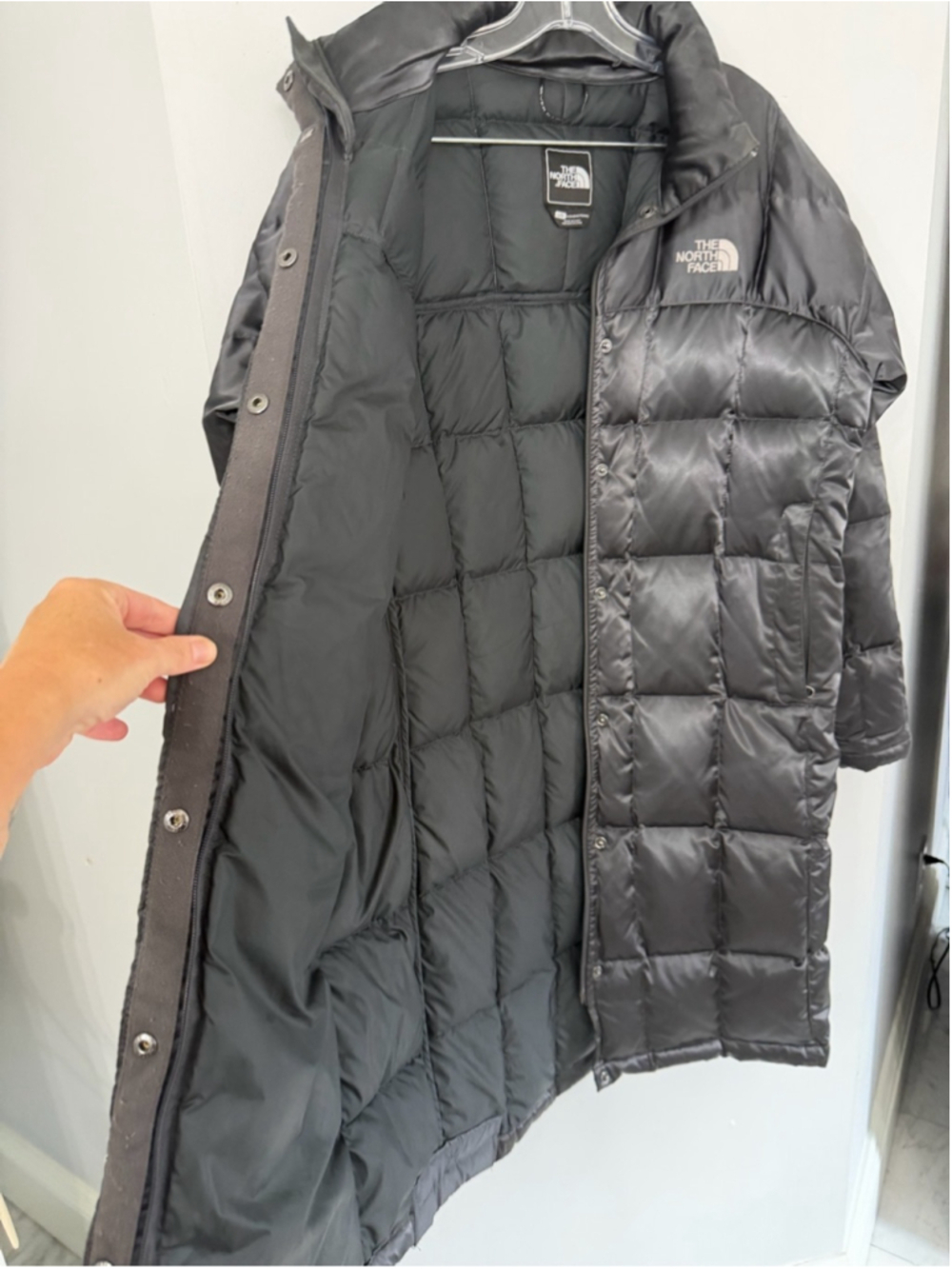 The North Face Women’s Large Knee Length Quilted Goose Down Winter Puffer Coat - Picture 4 of 10
